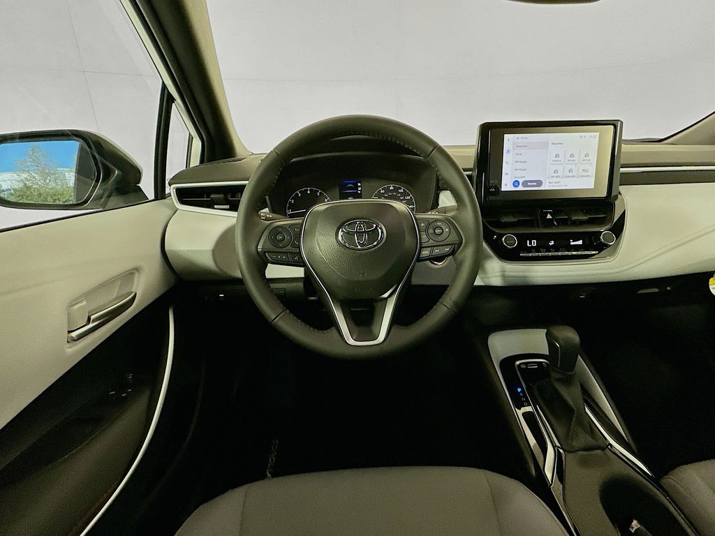 Thumbnail: 2025 Toyota Corolla - 21