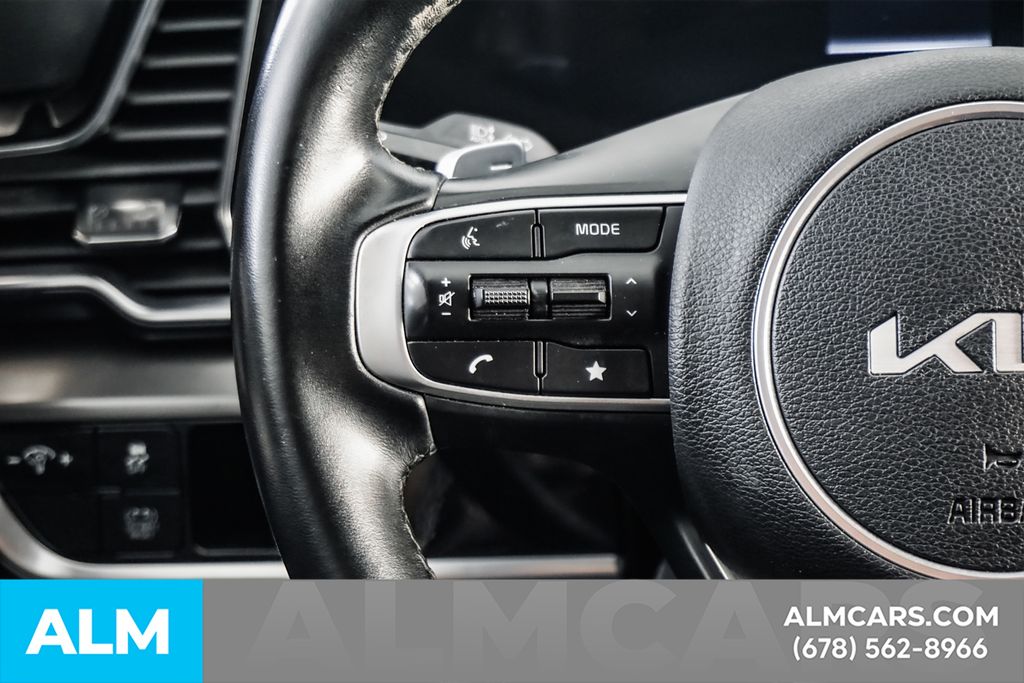 Used 2024 White Kia EX image 25