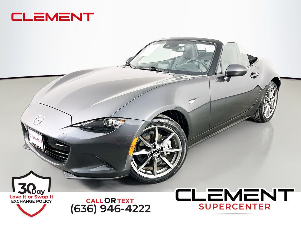 Machine Gray Metallic 2022 Mazda MX-5 Miata Grand Touring RWD Convertible Rear-Wheel Drive 6-Speed Automatic