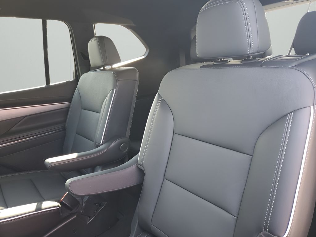 Used Car 2025 Buick Enclave  Preferred For Sale Under $40,000 In Austin, Texas