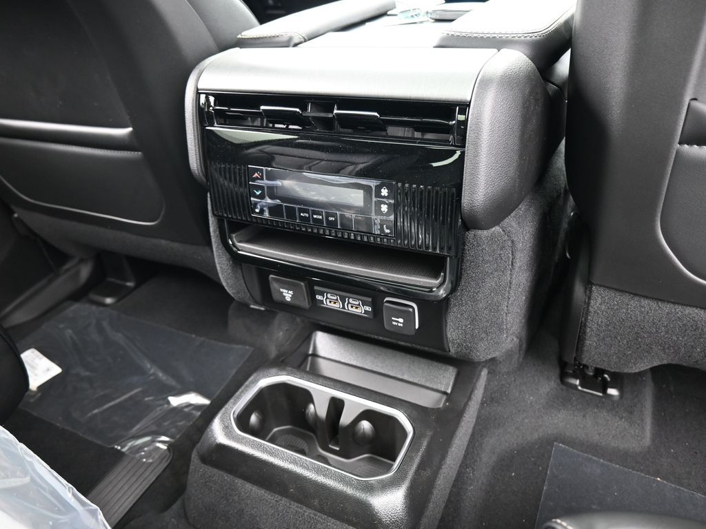 New 2026 High Gloss Black Jeep Limited image 41