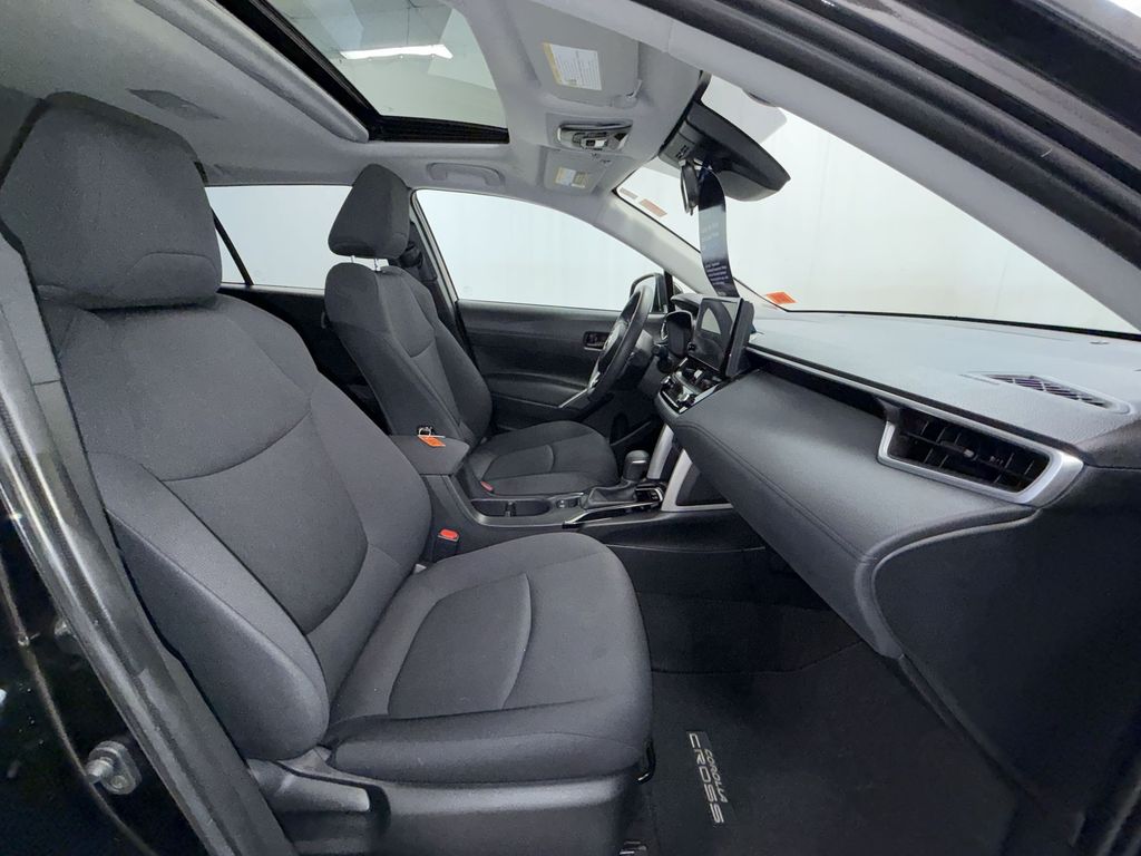 Used 2024 Toyota Corolla Cross SUV