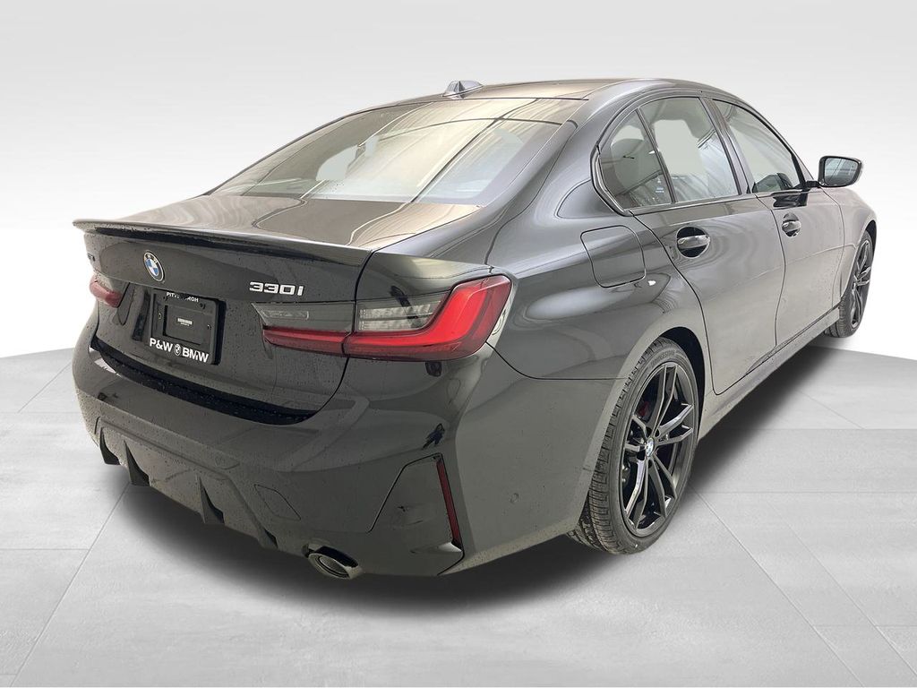 2023 Bmw 330i photo 4