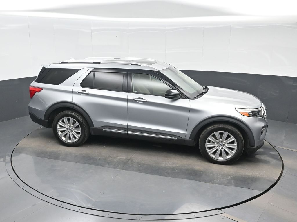 2020 Ford Explorer Limited Silver at Matthews Motors of Wilmington