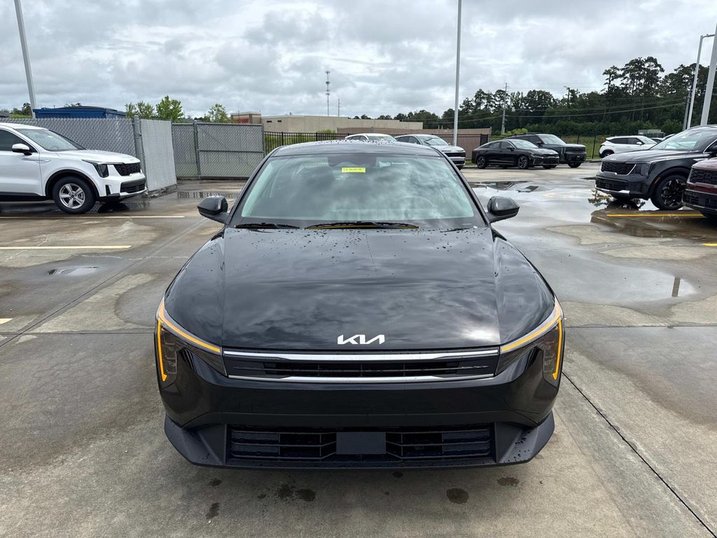 New 2026 Black Kia LX image 2