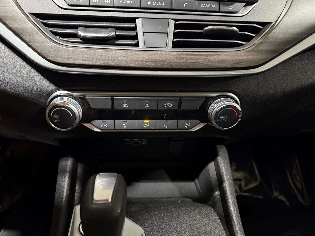 Certified Used 2025 Super Black Nissan 2.5 SV image 19