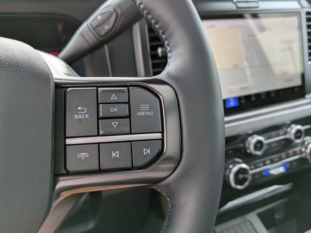 2026 Ford Super Duty F-350 SRW Platinum