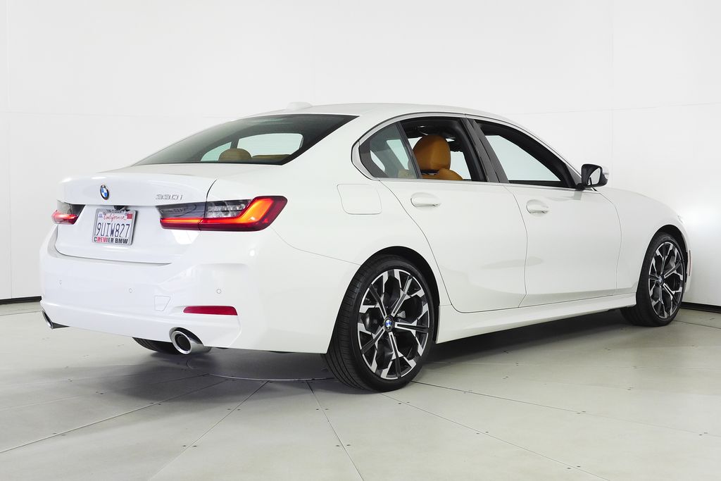 Thumbnail: 2025 BMW 3 Series - 7