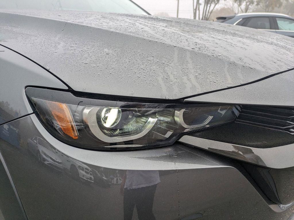 2025 Mazda CX-50 Hybrid Premium photo