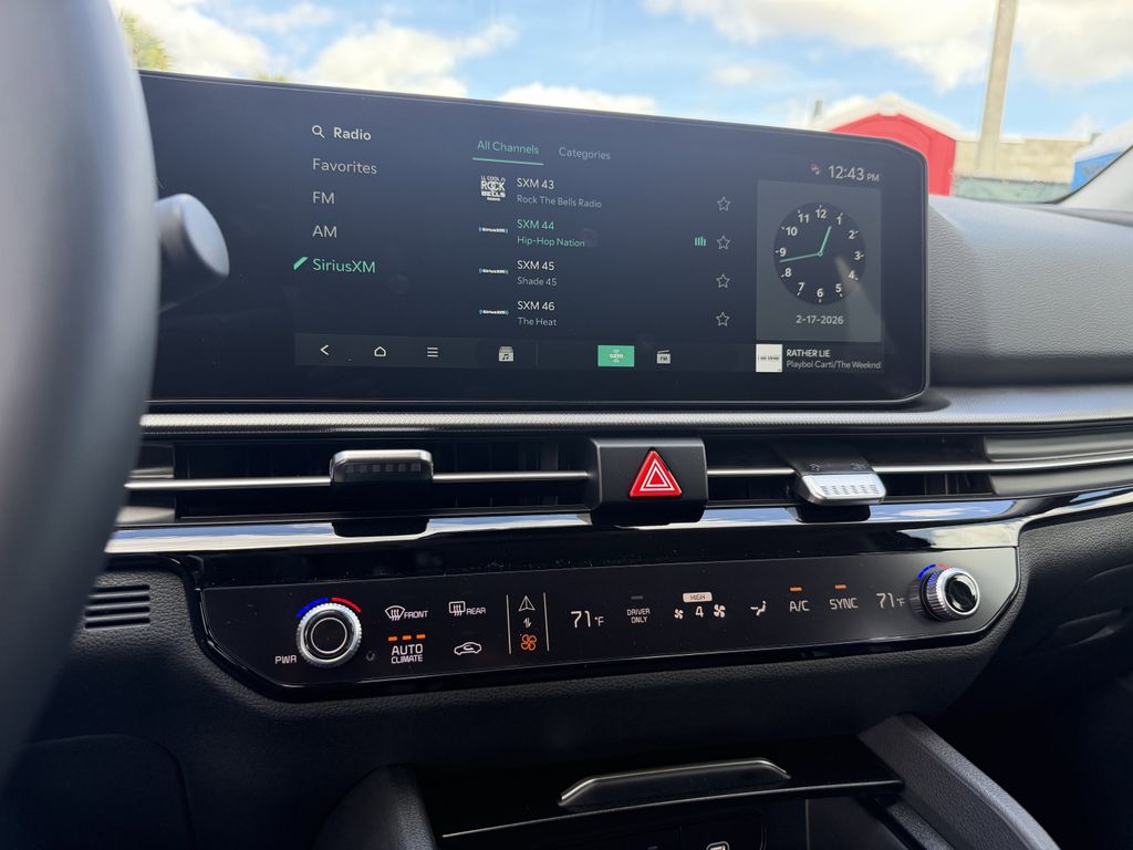 new 2026 Kia Sportage Hybrid car, priced at $27,883