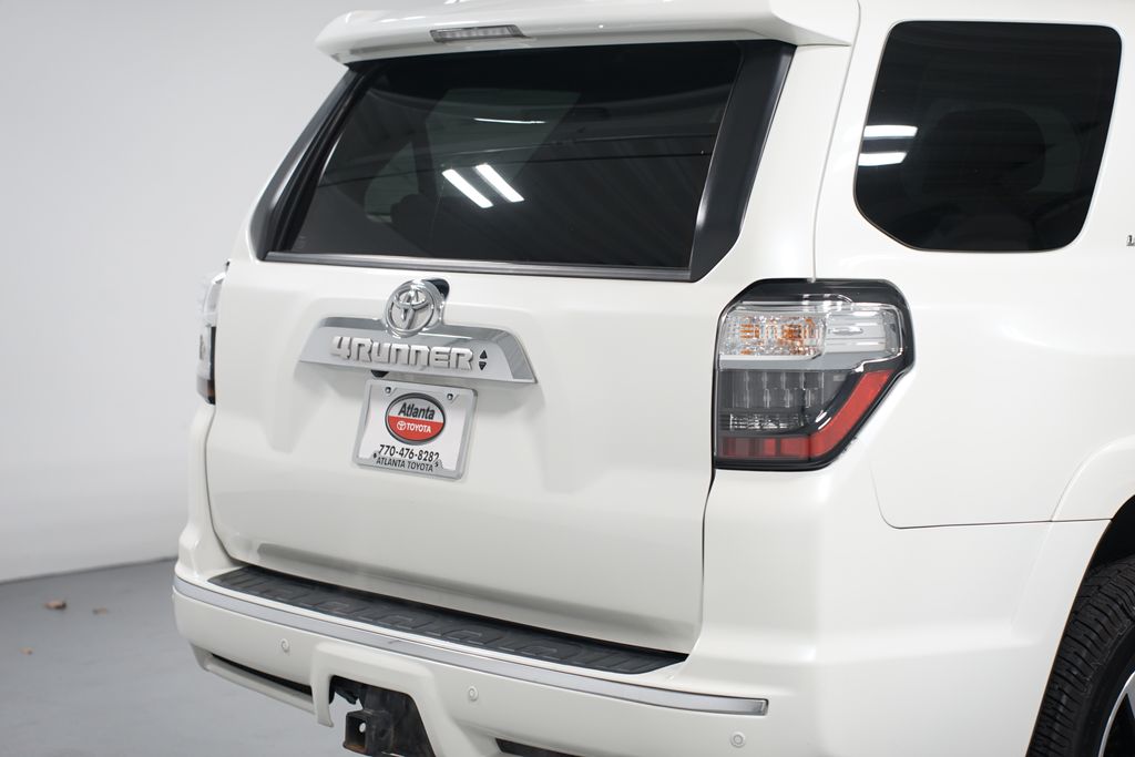 Thumbnail: 2022 Toyota 4Runner - 9