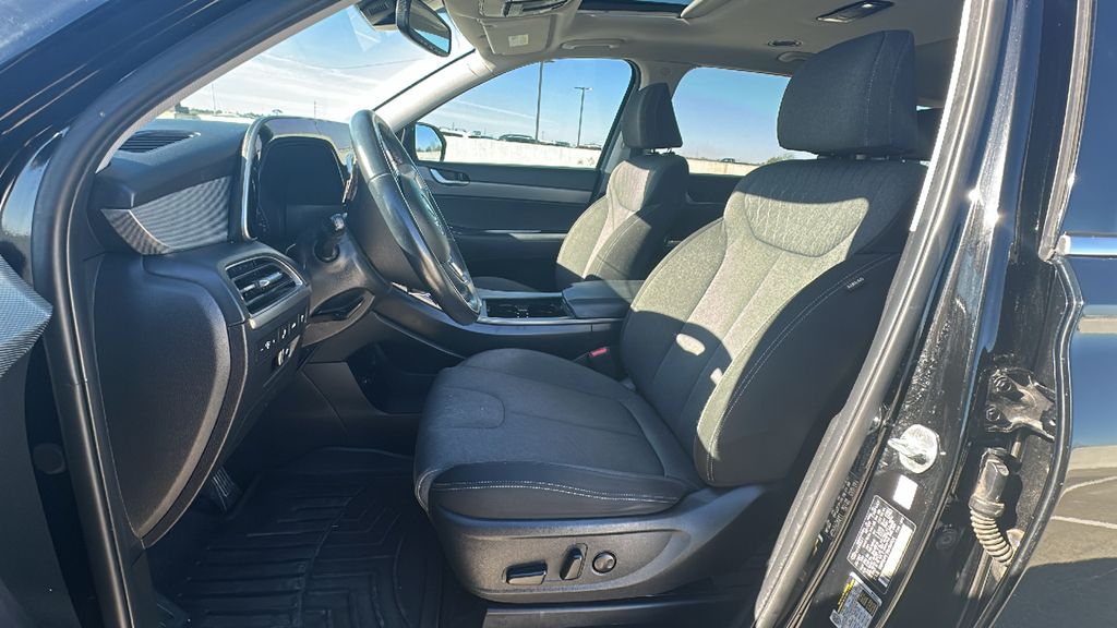 2022 Hyundai Palisade SEL Black at North Houston Mitsubishi