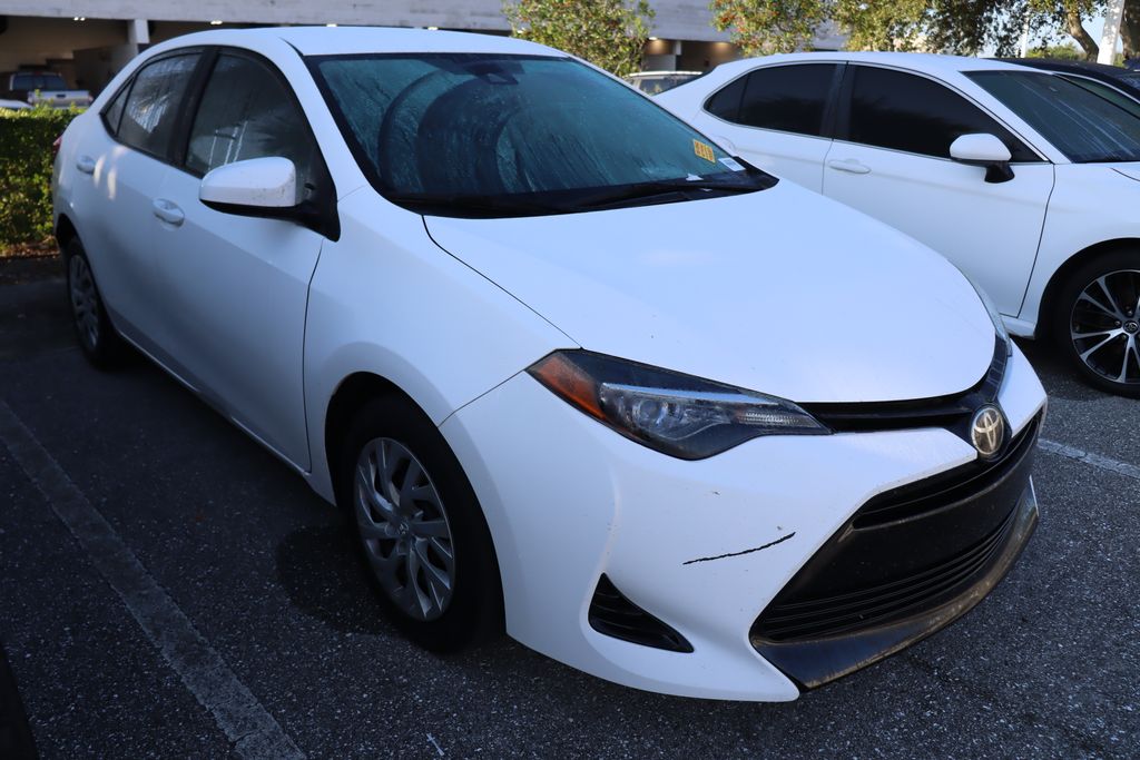 2017 Toyota Corolla LE 6