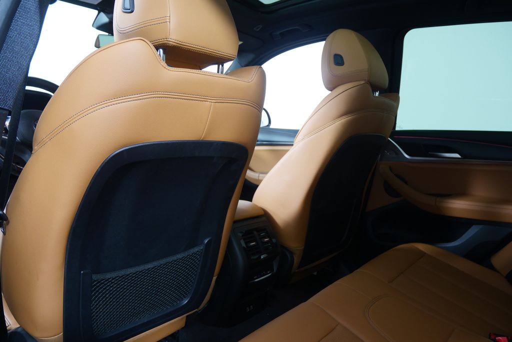 Thumbnail: 2022 BMW X3 - 16