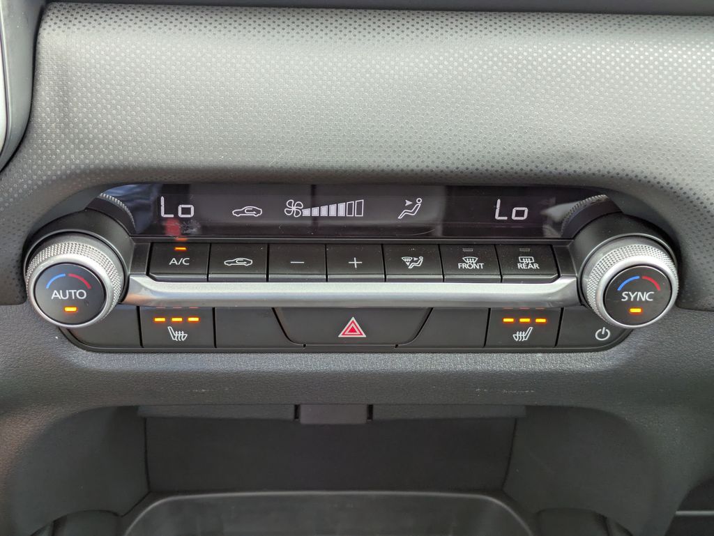 2025 Mazda CX-50 Hybrid Preferred Package