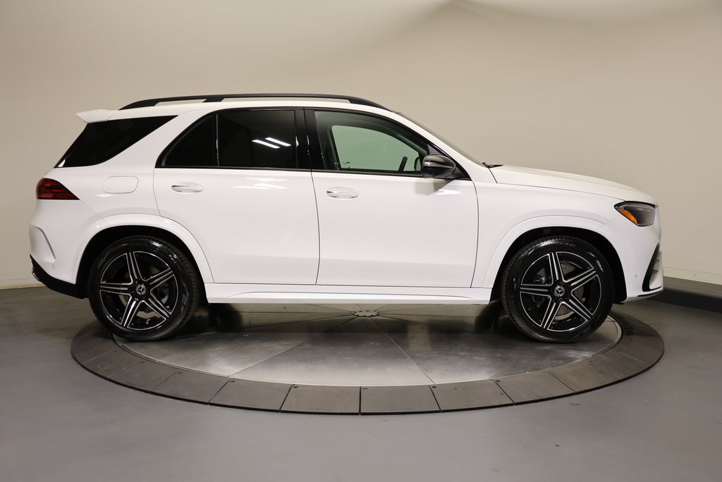 Thumbnail: 2026 Mercedes-Benz GLE - 8