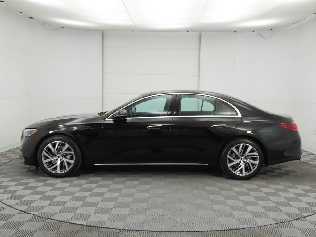 Thumbnail: 2025 Mercedes-Benz E-Class - 8