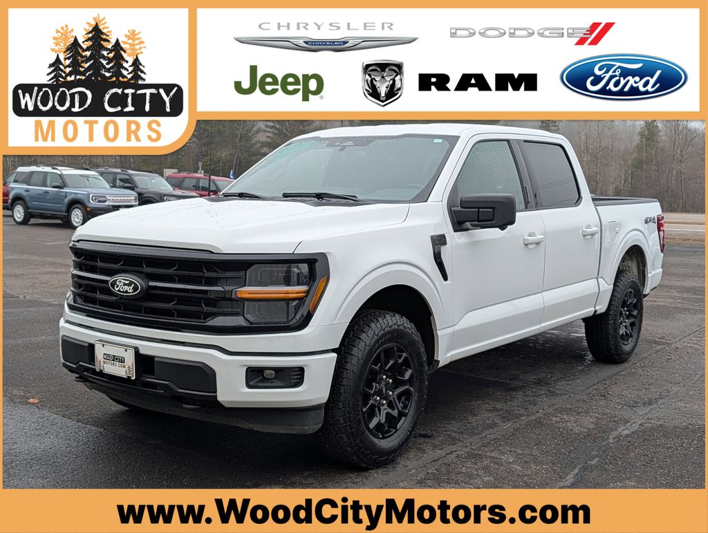 White 2024 Ford F-150 XLT SuperCrew 4WD Pickup Truck Four-Wheel Drive Automatic