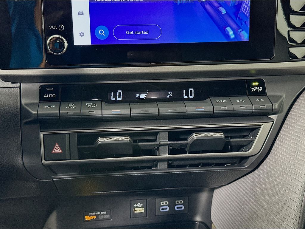 Thumbnail: 2025 Toyota Camry - 15