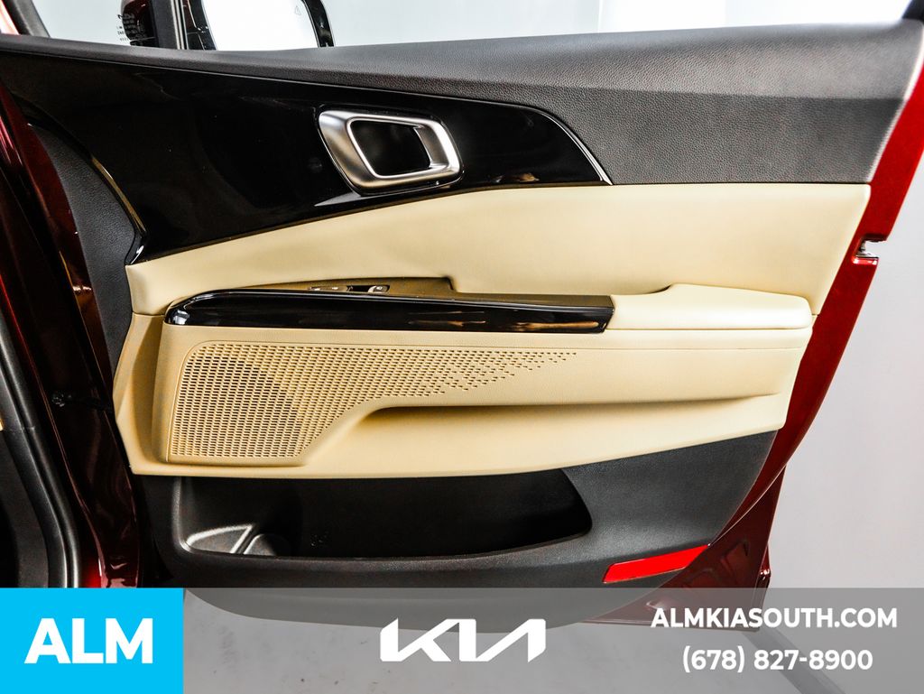 2024 Kia Carnival EX photo 39