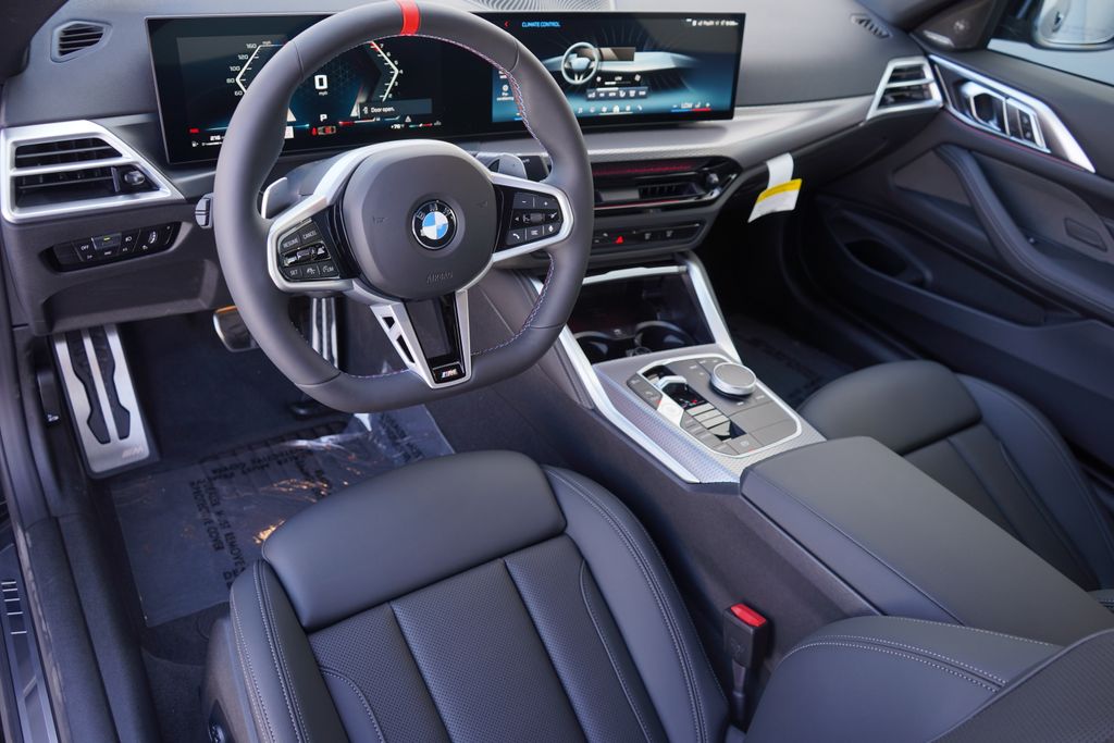 2025 BMW 4 Series M440i 12