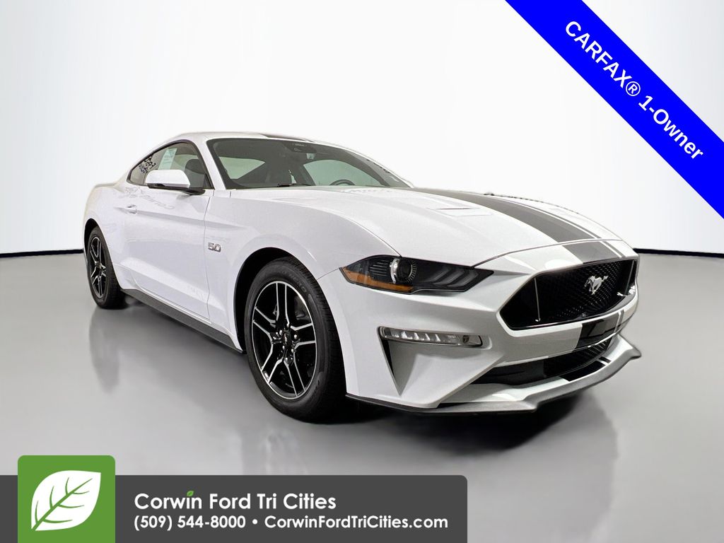 2022 Ford Mustang GT Premium Fastback RWD
