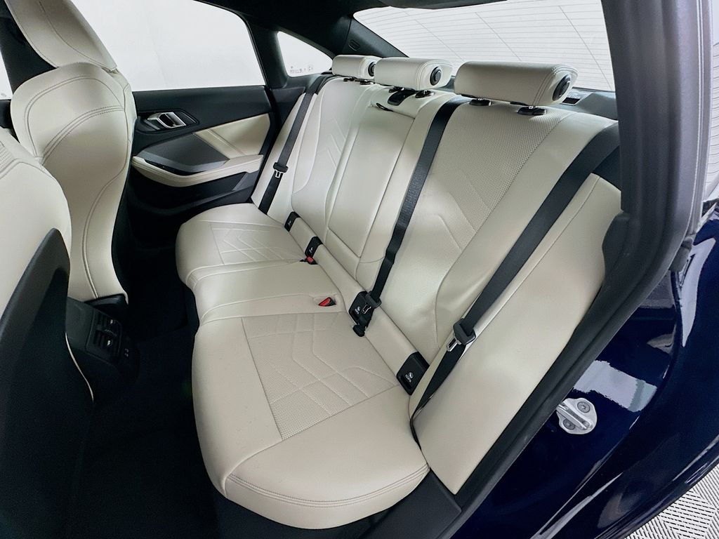 Thumbnail: 2026 BMW 2 Series - 17