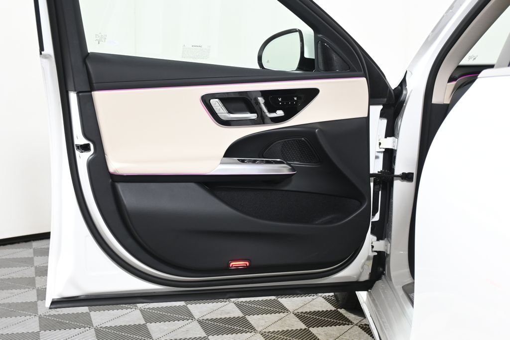 Thumbnail: 2026 Mercedes-Benz E-Class - 23