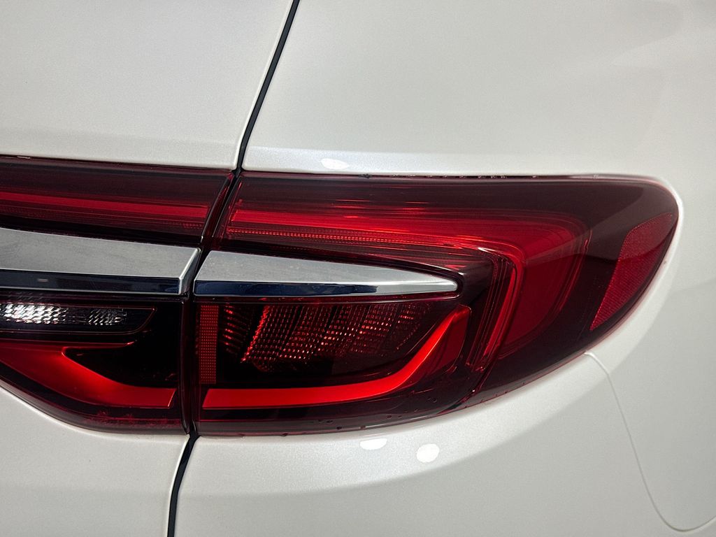 Used Car 2018 Buick Enclave  Essence For Sale Under $20,000 In Austin, Texas