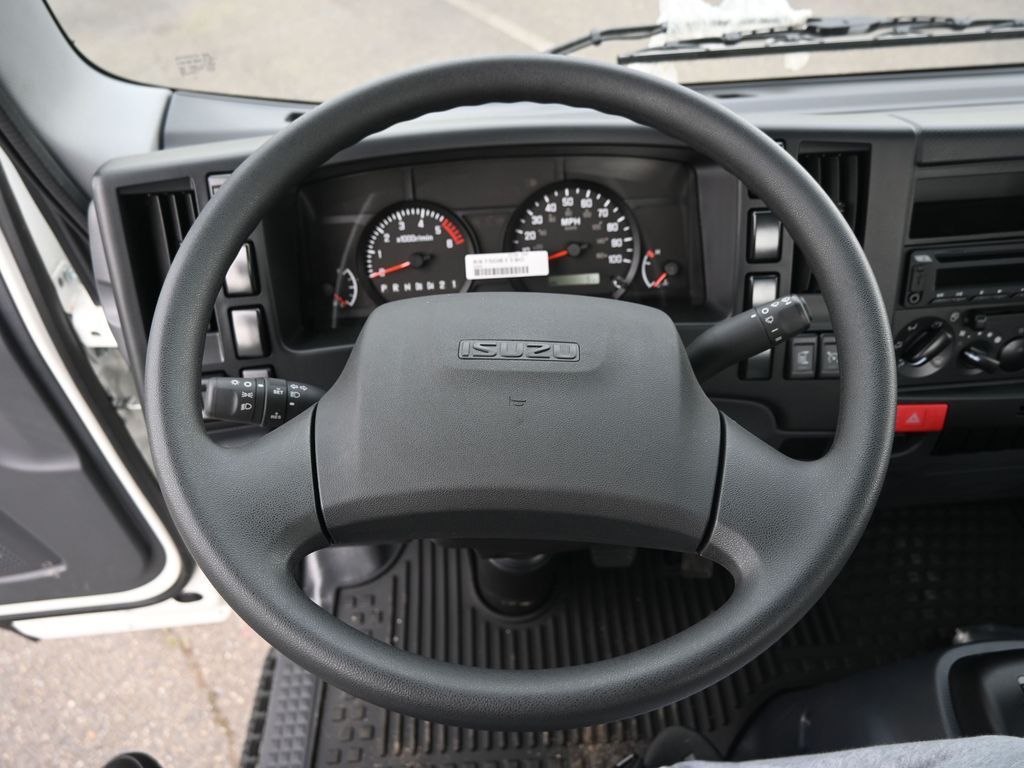 2024 Isuzu NPR HD 