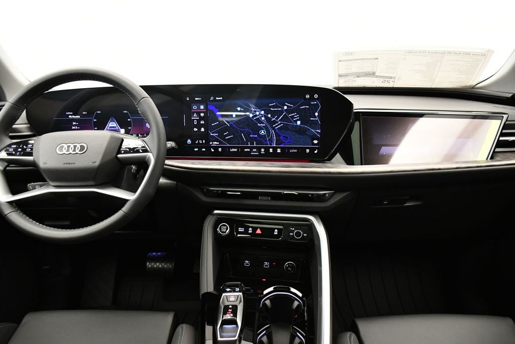 Thumbnail: 2025 Audi Q5 - 19