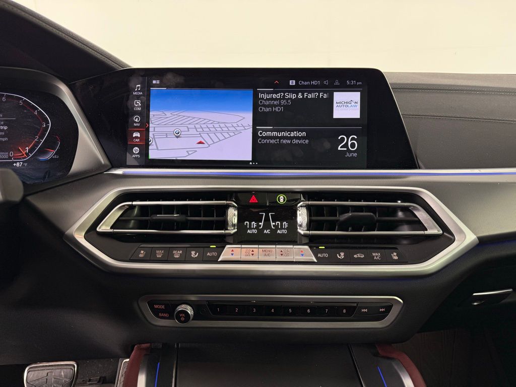 Thumbnail: 2022 BMW X6 - 13