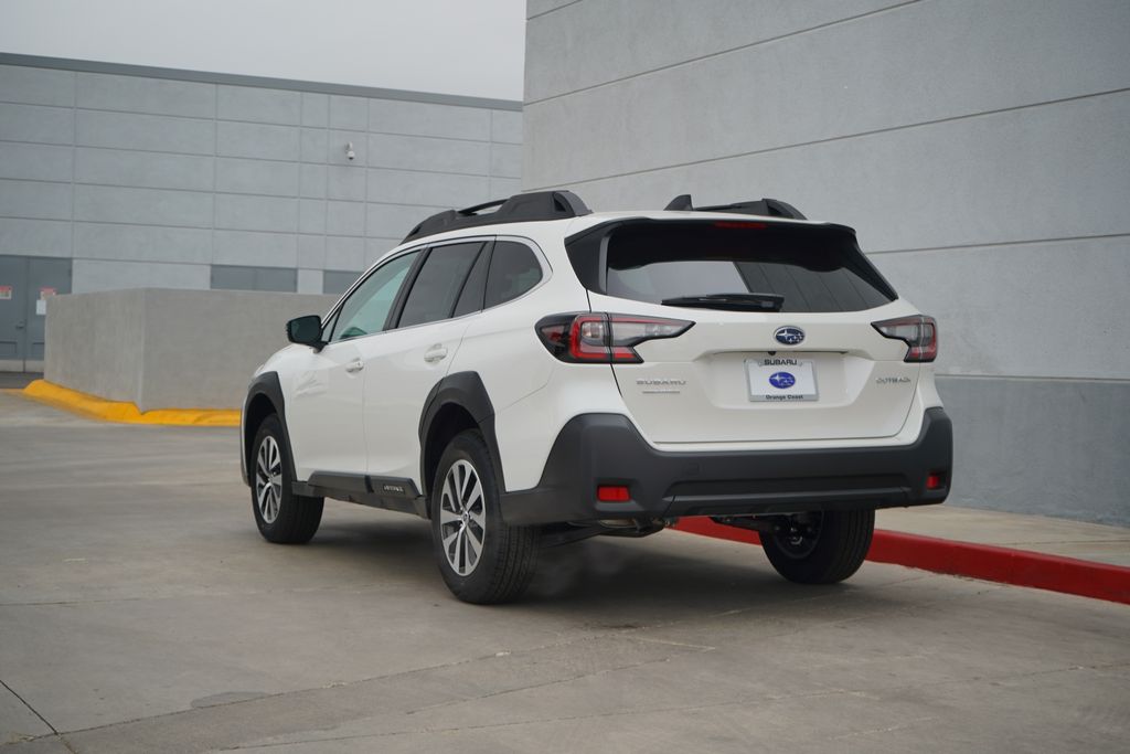 2025 Subaru Outback Premium 3