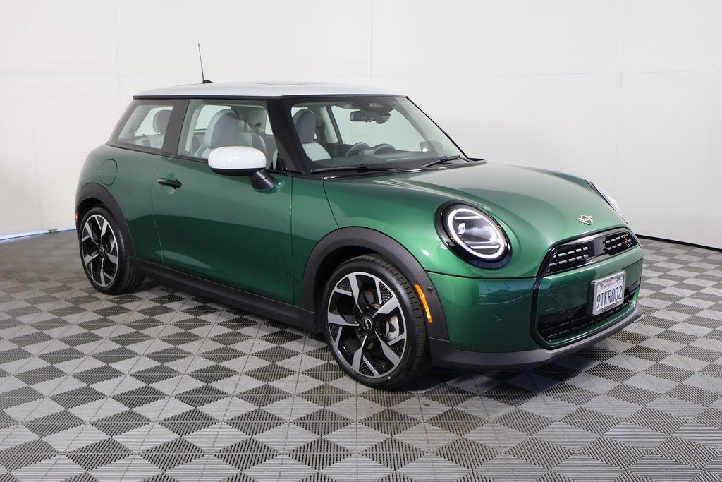 Thumbnail: 2025 MINI Cooper - 3