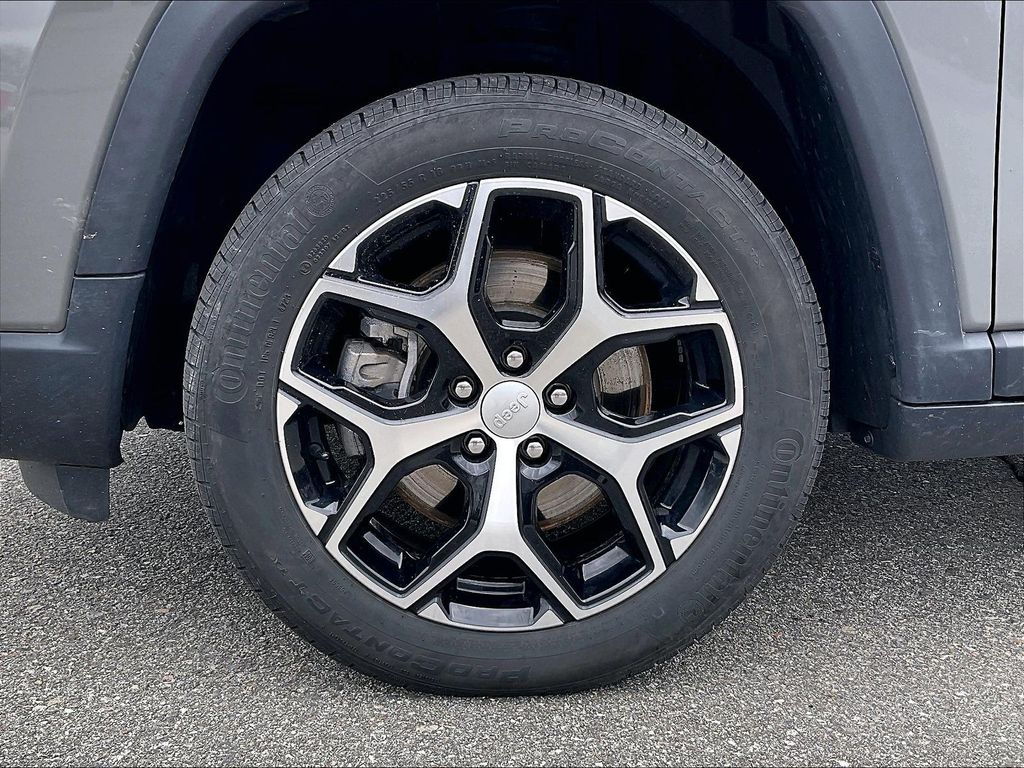 2024 Jeep Compass — photo 7