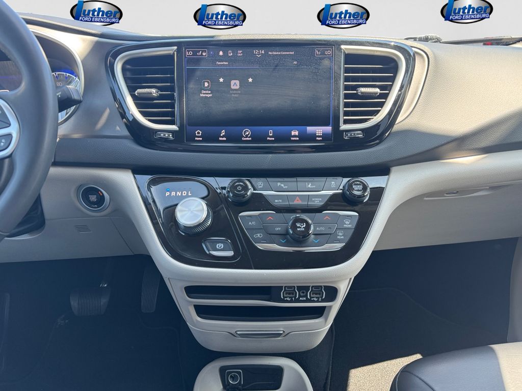 2023 Chrysler Pacifica Touring L Black at Bob Ruth Ford