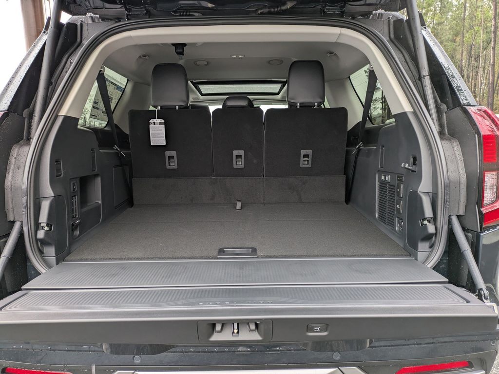 2025 Ford Expedition Platinum MAX