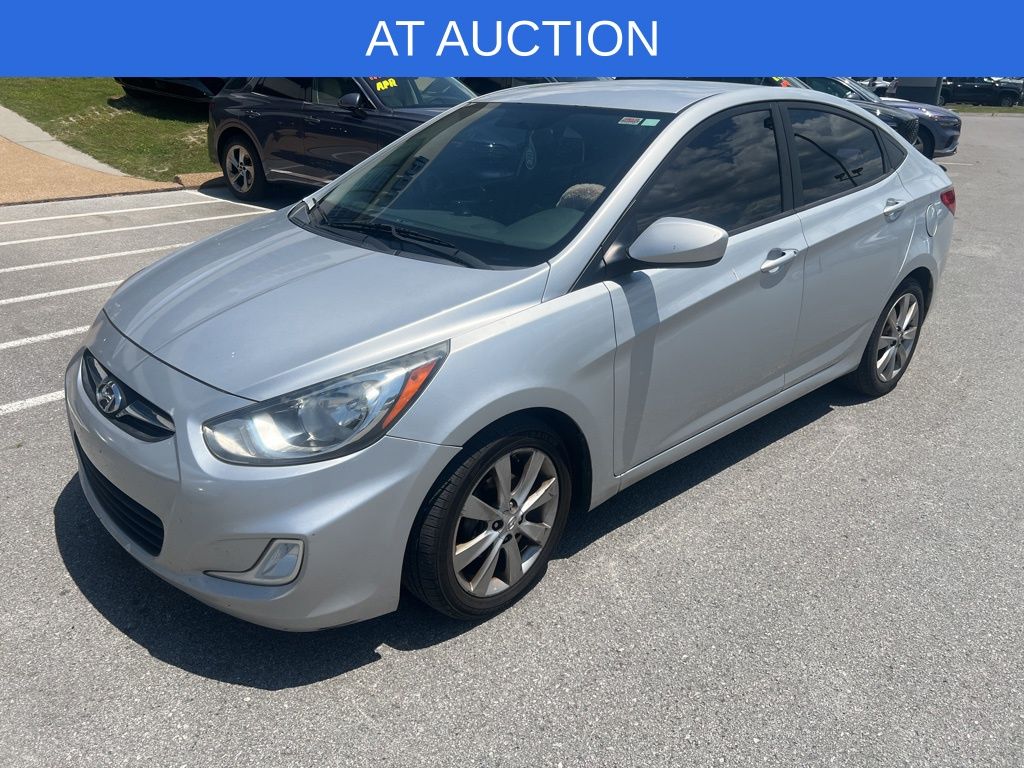 2012 Hyundai Accent 