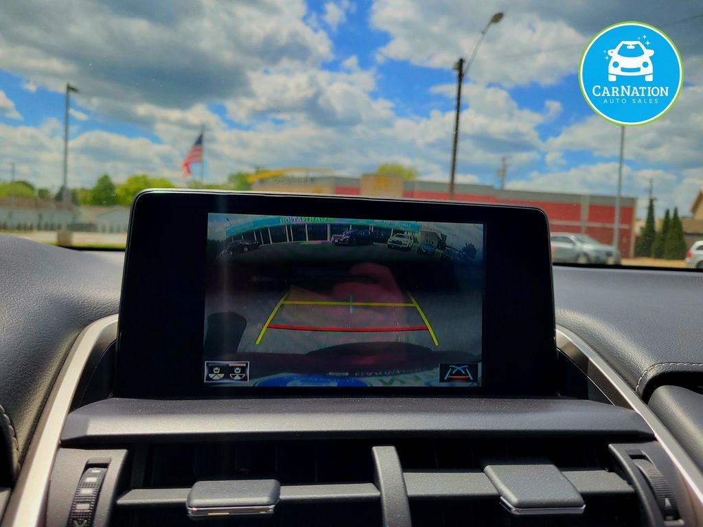 2021 Lexus NX 300 - Photo 21