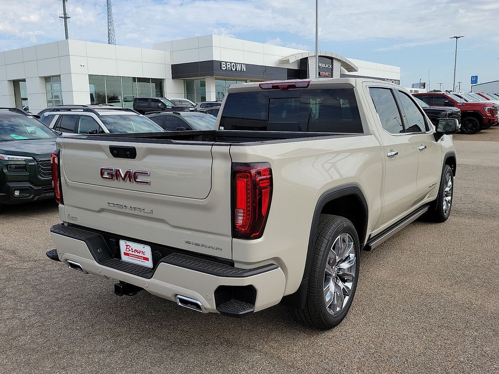 2026 GMC Sierra 1500 Denali - 9