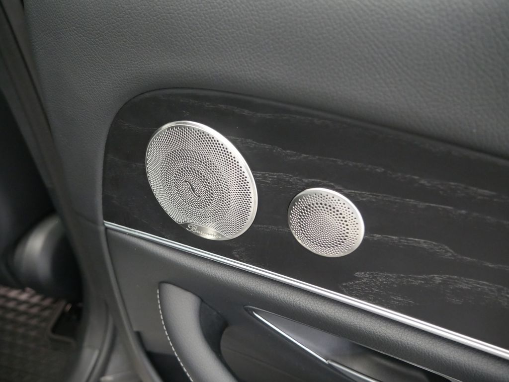 Thumbnail: 2023 Mercedes-Benz E-Class - 32