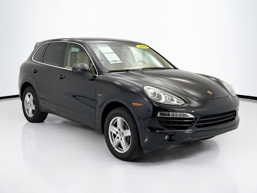Thumbnail: 2014 Porsche Cayenne - 3