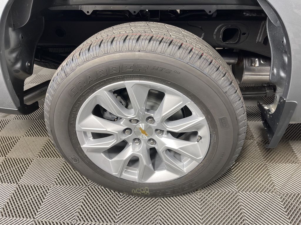 Thumbnail: 2026 Chevrolet Silverado 1500 - 17