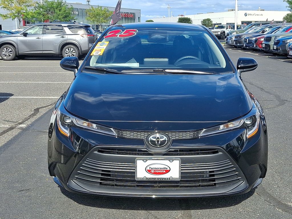 Thumbnail: 2025 Toyota Corolla - 2