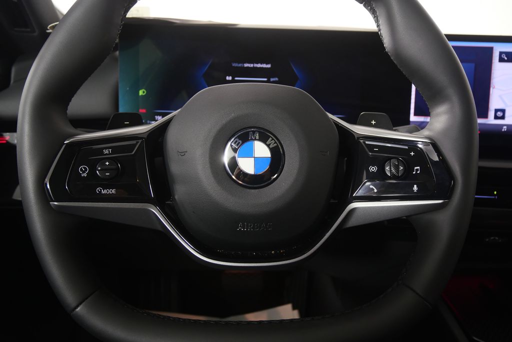 Thumbnail: 2025 BMW 5 Series - 16