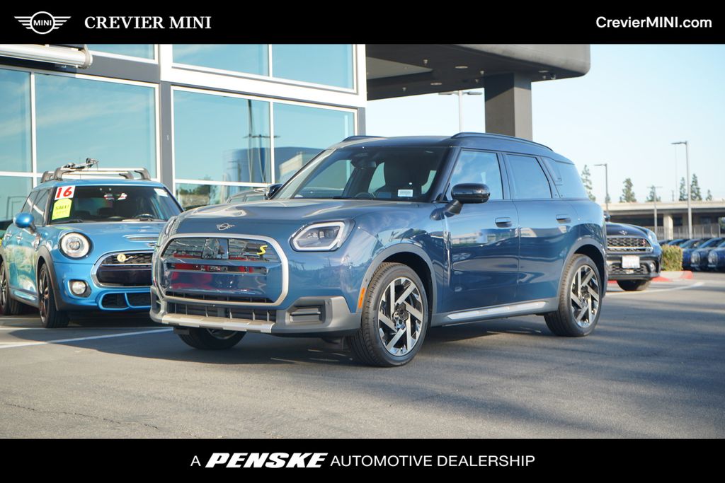 2025 MINI Cooper Countryman  1