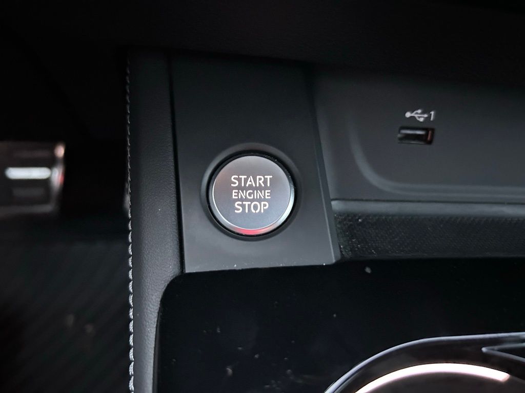 Thumbnail: 2023 Audi A4 - 30