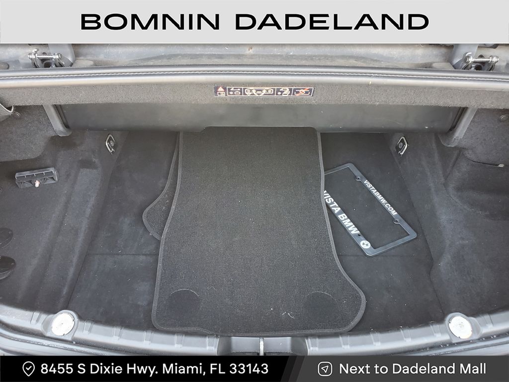 2014 BMW Legend 650i photo