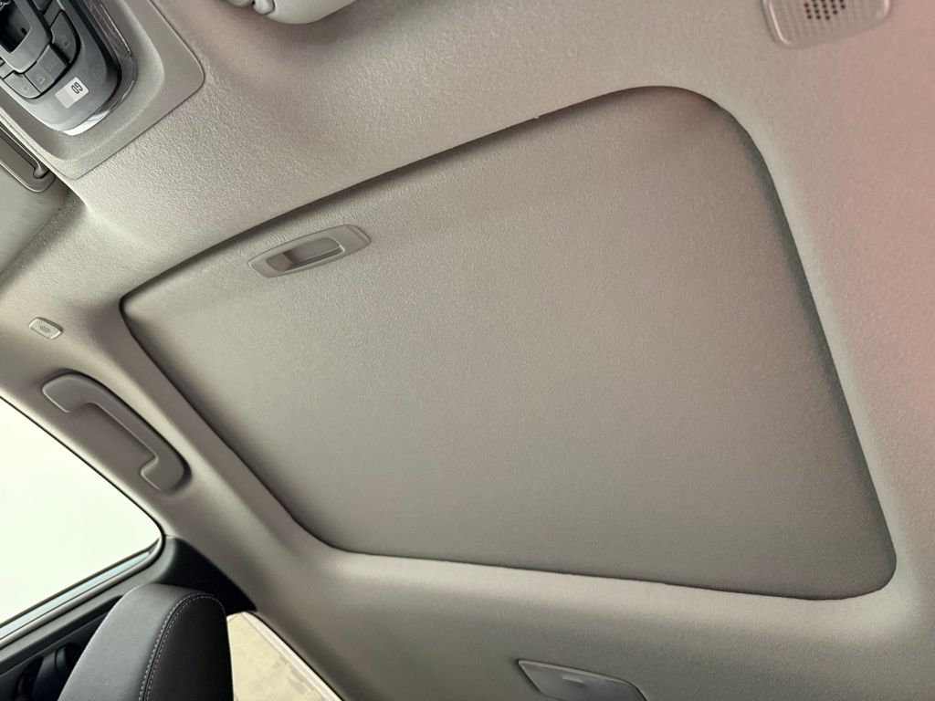 Thumbnail: 2026 Toyota Corolla Cross - 19