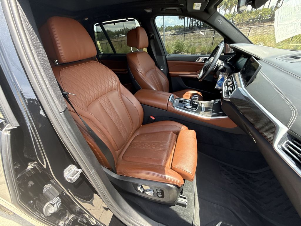 Thumbnail: 2023 BMW X5 - 16